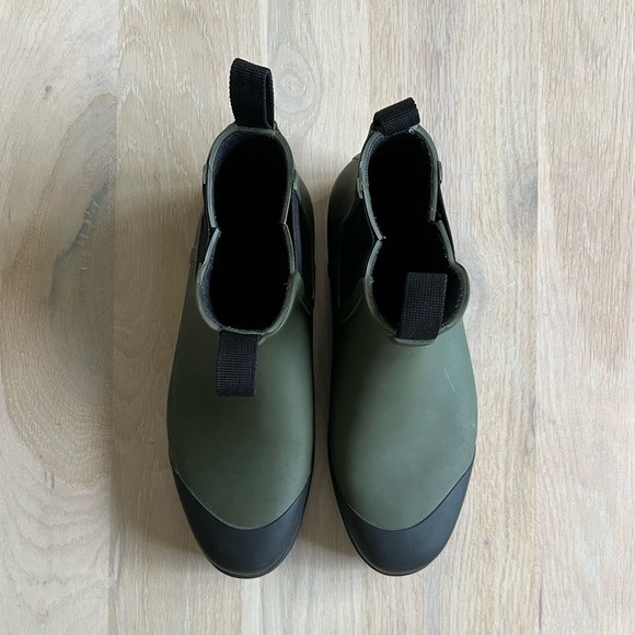 Everlane Olive Green Ankle Rain Boots - Picture 6 of 10